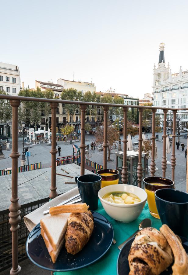 Plaza Santa Ana Apartment Madrid Exterior photo